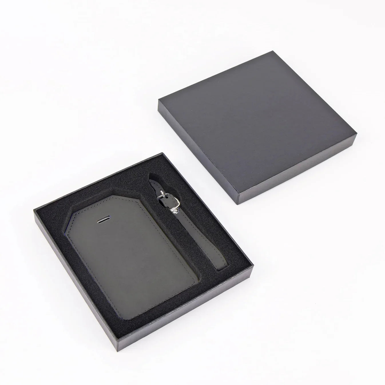 Gray custom engraved Laserette luggage tag with gift box
